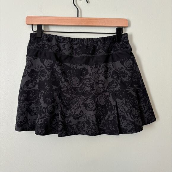 Prince Women's Golf Tennis Floral Skort Skirt Size Small - Picture 3 of 7